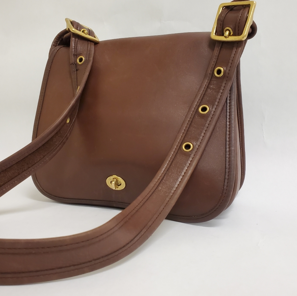 Rare Mohagany Brown Vintage Coach Stewardes Bag